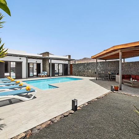 3 Bedroom Villa With Private Pool Close To Papagayo Beach Playa Blanca  Buitenkant foto