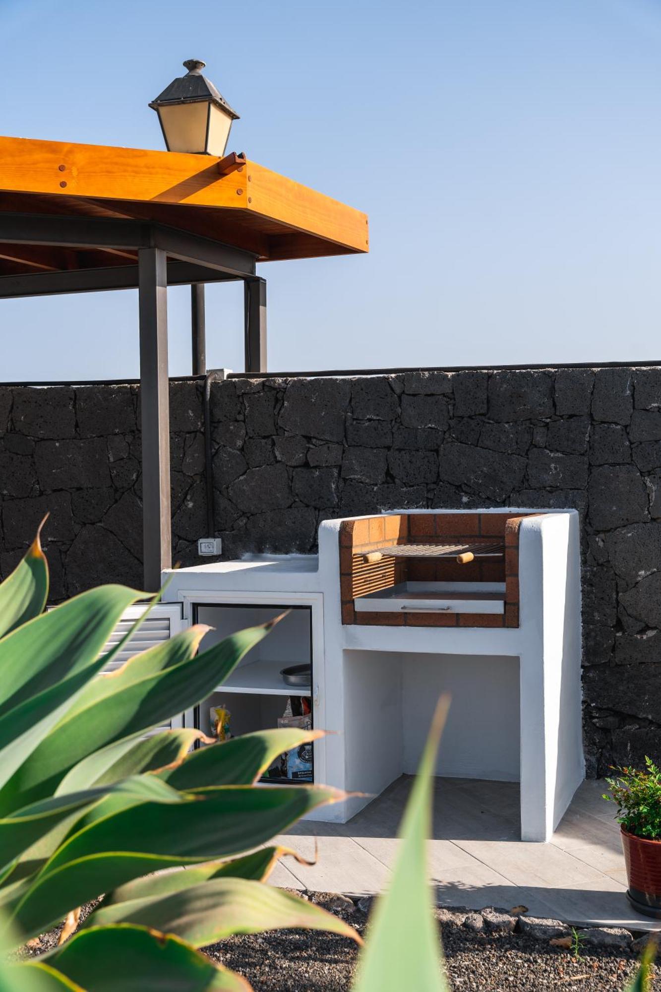 3 Bedroom Villa With Private Pool Close To Papagayo Beach Playa Blanca  Buitenkant foto