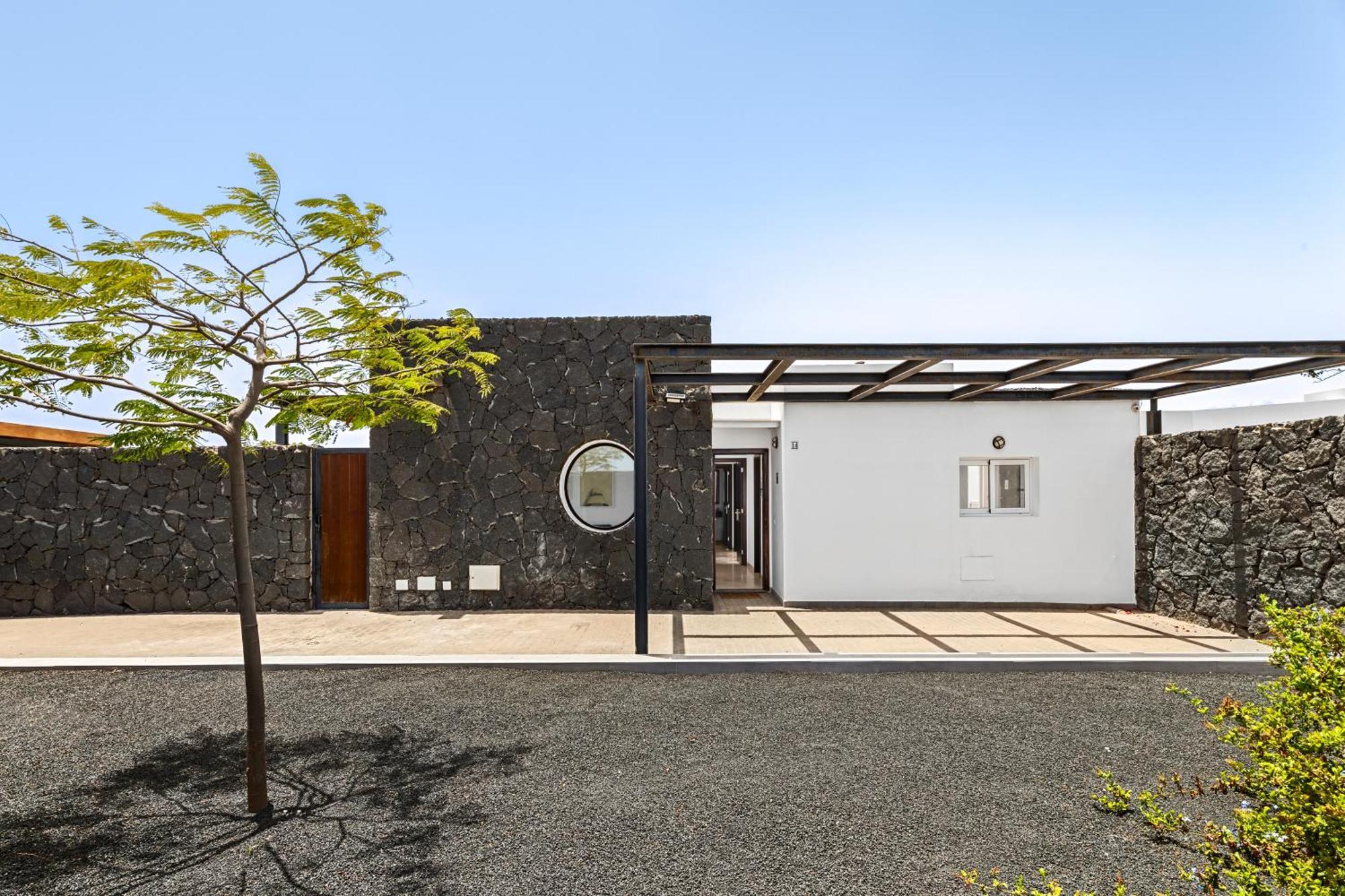 3 Bedroom Villa With Private Pool Close To Papagayo Beach Playa Blanca  Buitenkant foto